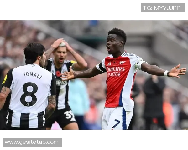 今日焦点战：欧冠强强对决即将上演 谁能笑到最后引发热议